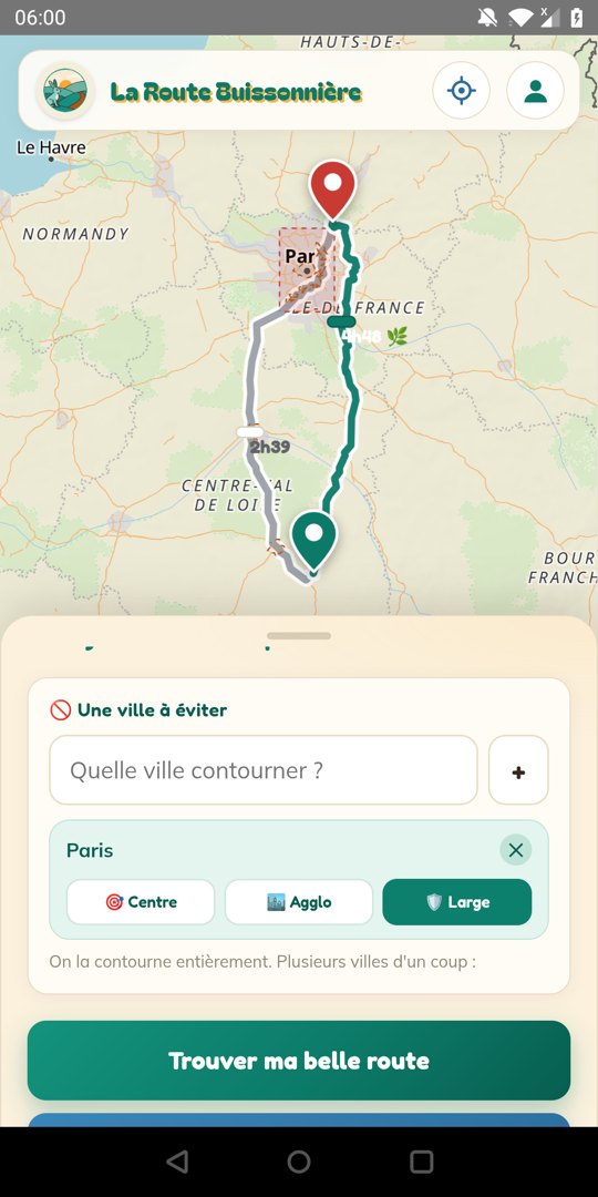 Capture de l'application : une ville à éviter, rayons Centre, Agglo, Large, et l'itinéraire sur la carte